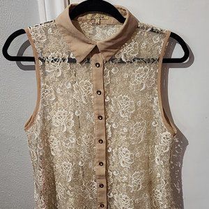 Cecico Gold Lace Sleeveless Button-Down Shirt - Women's Size Medium